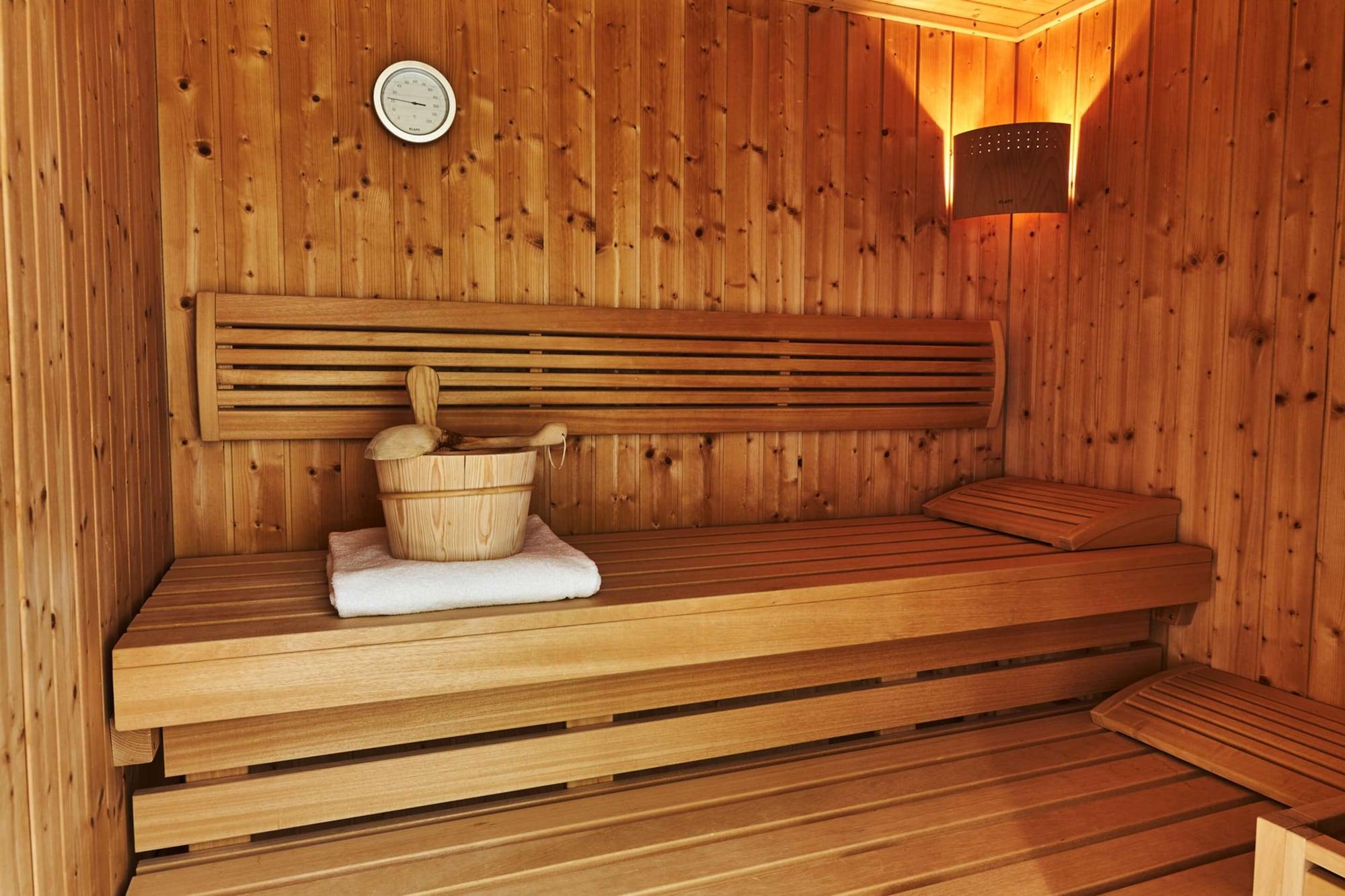シュタイゲンベルガー グランドホテル&スパ ヘリングスドルフ ゼーバート・ヘリングスドルフ エクステリア 写真 A Finnish sauna